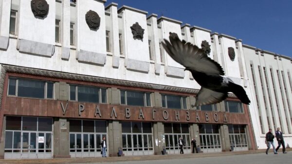 УВЗ опроверг «массовые сокращения на 60%». Но почему люди уже не верят?